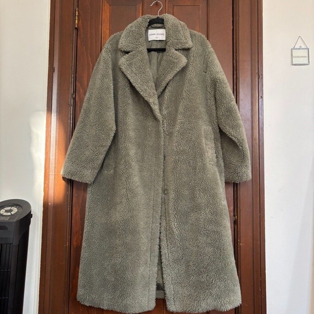 Stand Studio Maria Oversized Faux Fur Teddy Coat Green Size 36 Fits Size 4-8